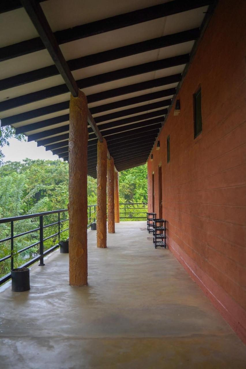 Sigiriya Cottage Exterior photo